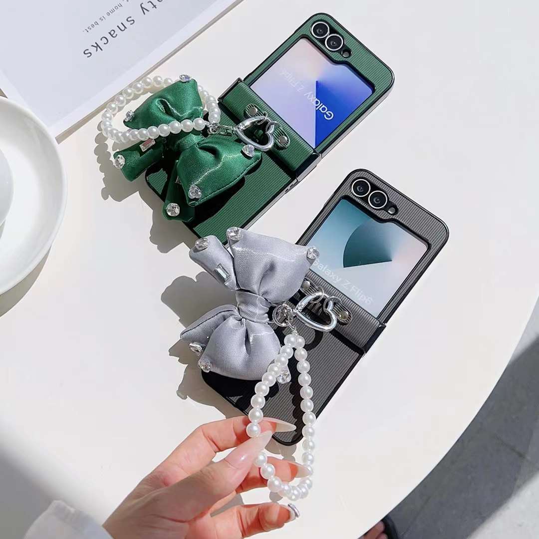 Bow Pearl Bracelet Samsung Zflip6-Three pieceSet 2