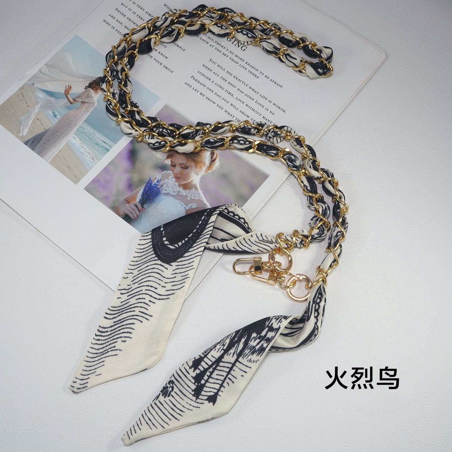 Flamingo scarf chain mobile phone crossbody chain