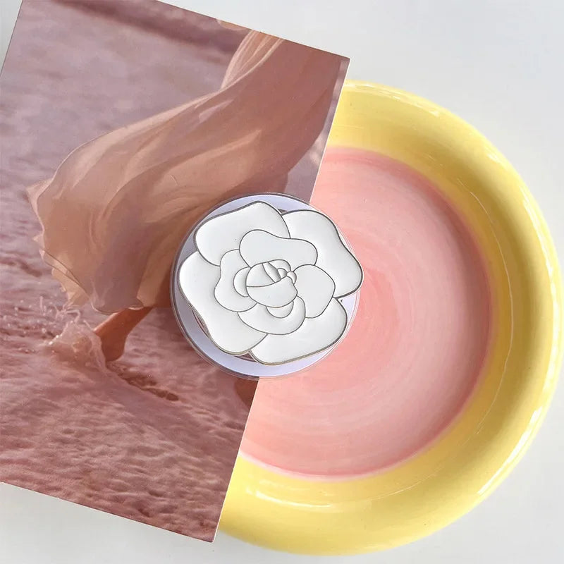 Geometric Love Camellia Magnetic Bracket 10