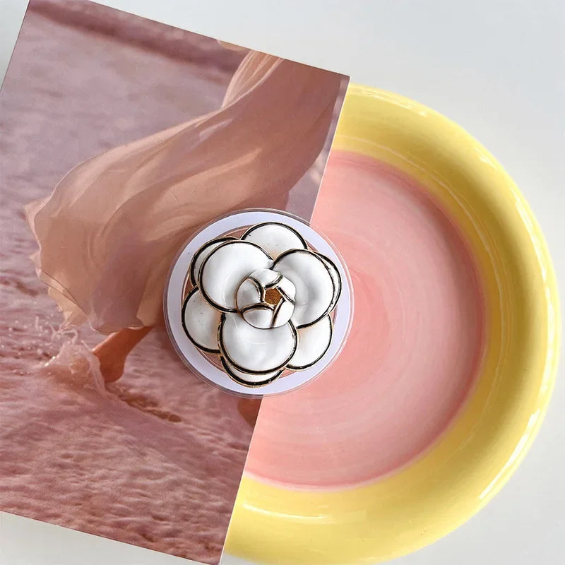 Geometric Love Camellia Magnetic Bracket 13