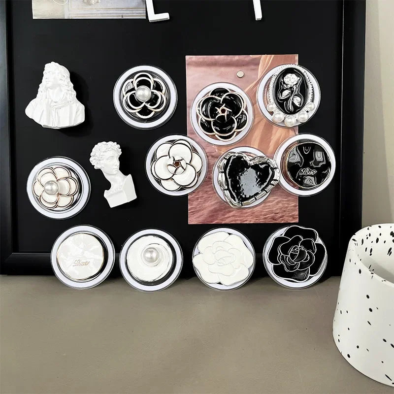 Geometric Love Camellia Magnetic Bracket 4