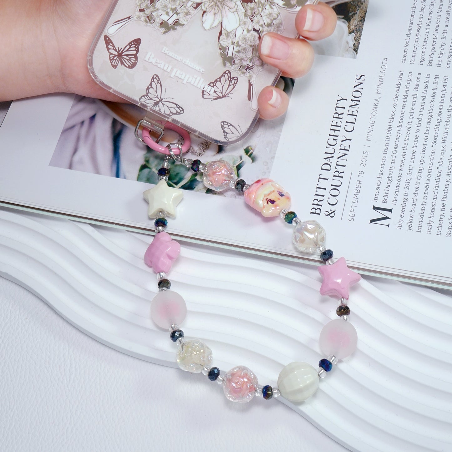 Pink Cartoon crystal mobilep hone chain